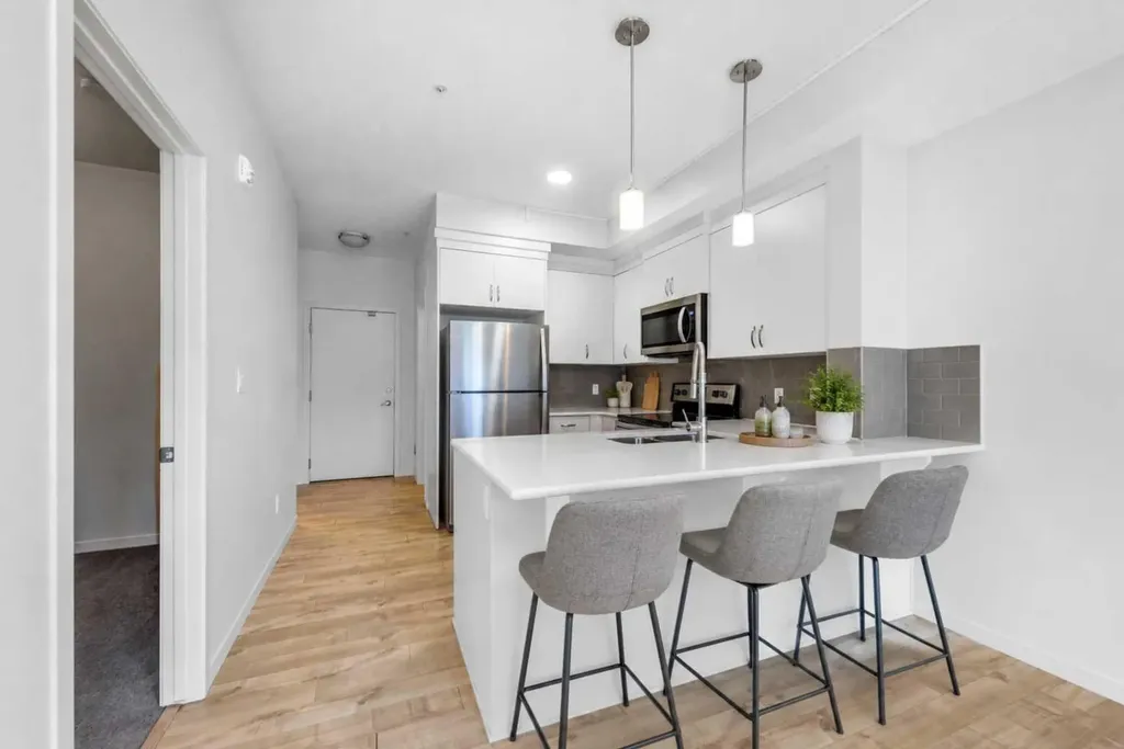 20 Seton Park SE Calgary AB T3M 2V4