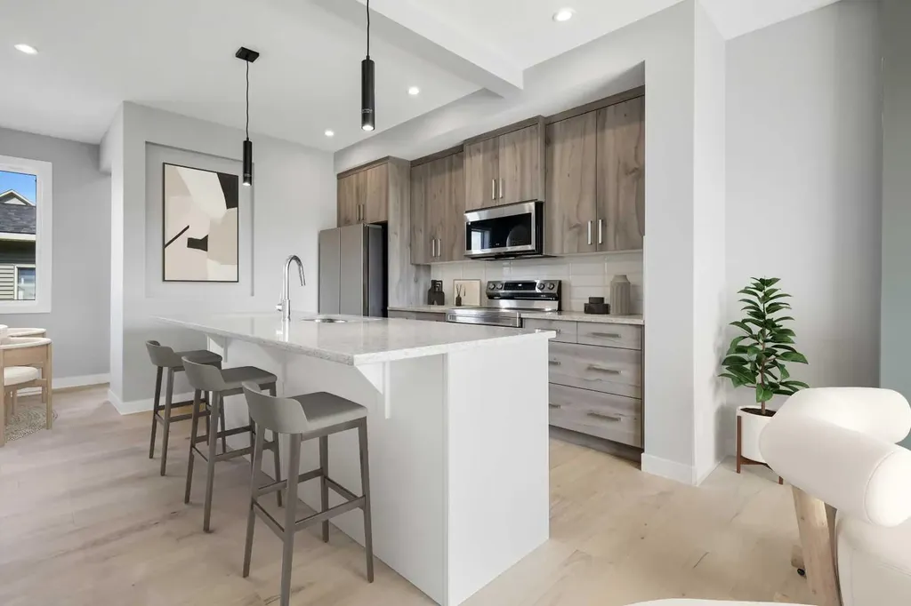 408 Waterford Boulevard Chestermere AB T1X 3B8