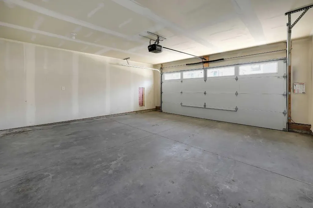 693 Savanna Boulevard NE Calgary AB T3J 2K2