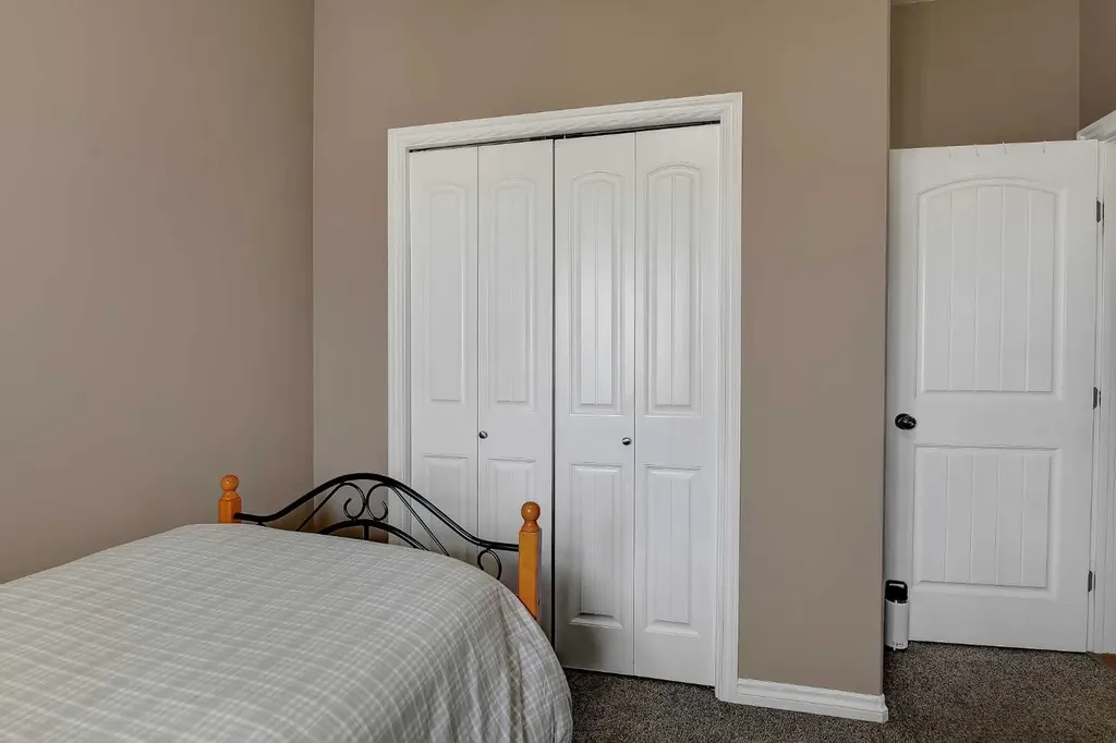 10228 94 Street Sexsmith AB T0H3C0