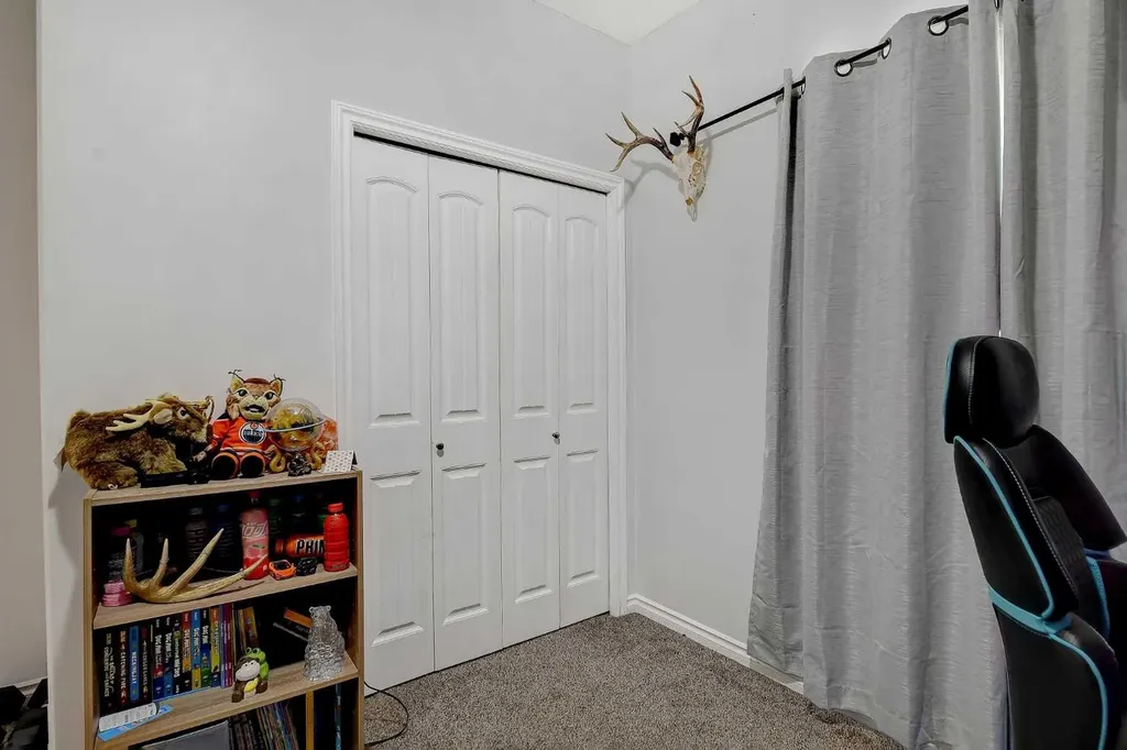 10228 94 Street Sexsmith AB T0H3C0