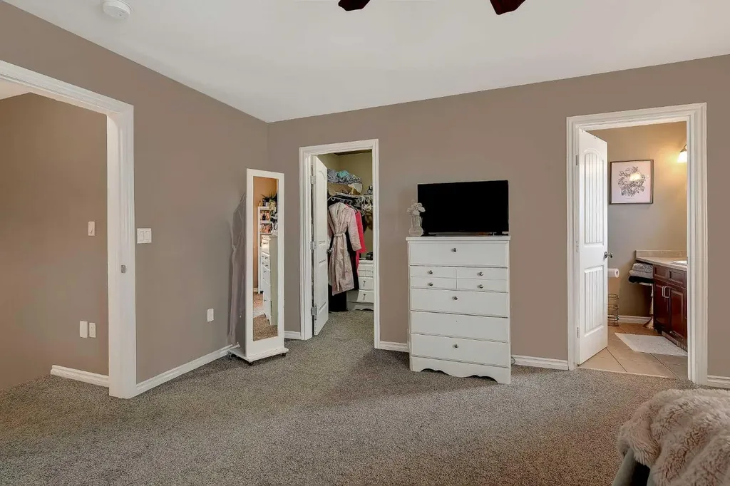 10228 94 Street Sexsmith AB T0H3C0
