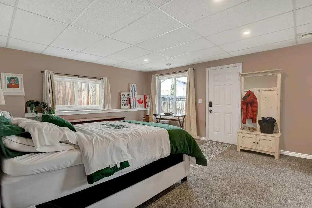 10228 94 Street Sexsmith AB T0H3C0