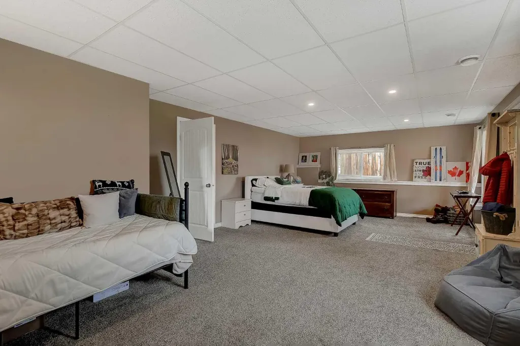 10228 94 Street Sexsmith AB T0H3C0