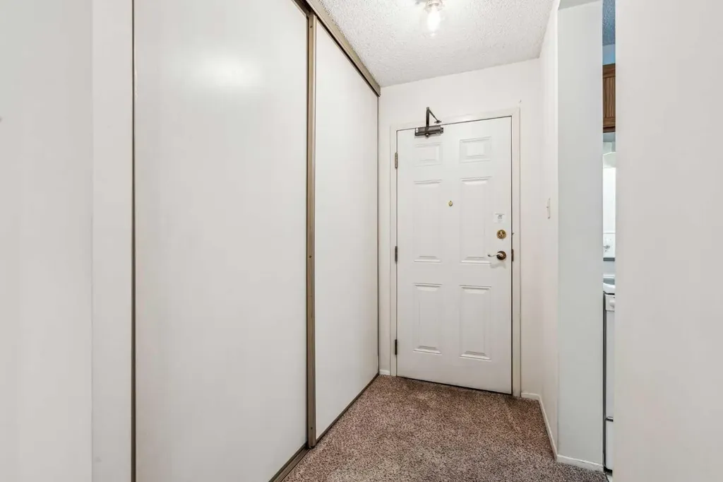 924 14 Avenue SW Calgary AB T2R 0N7