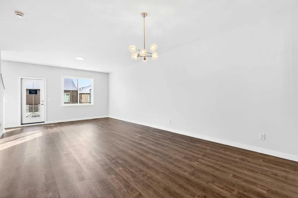 1750 Rangeview Drive SE Calgary AB T3S 0X3