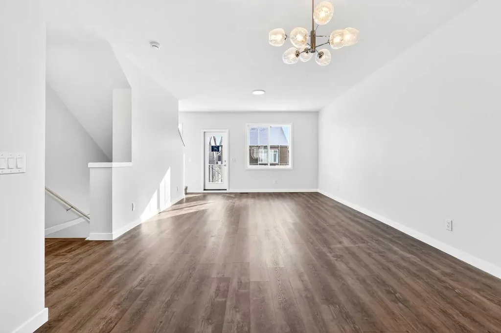 1750 Rangeview Drive SE Calgary AB T3S 0X3