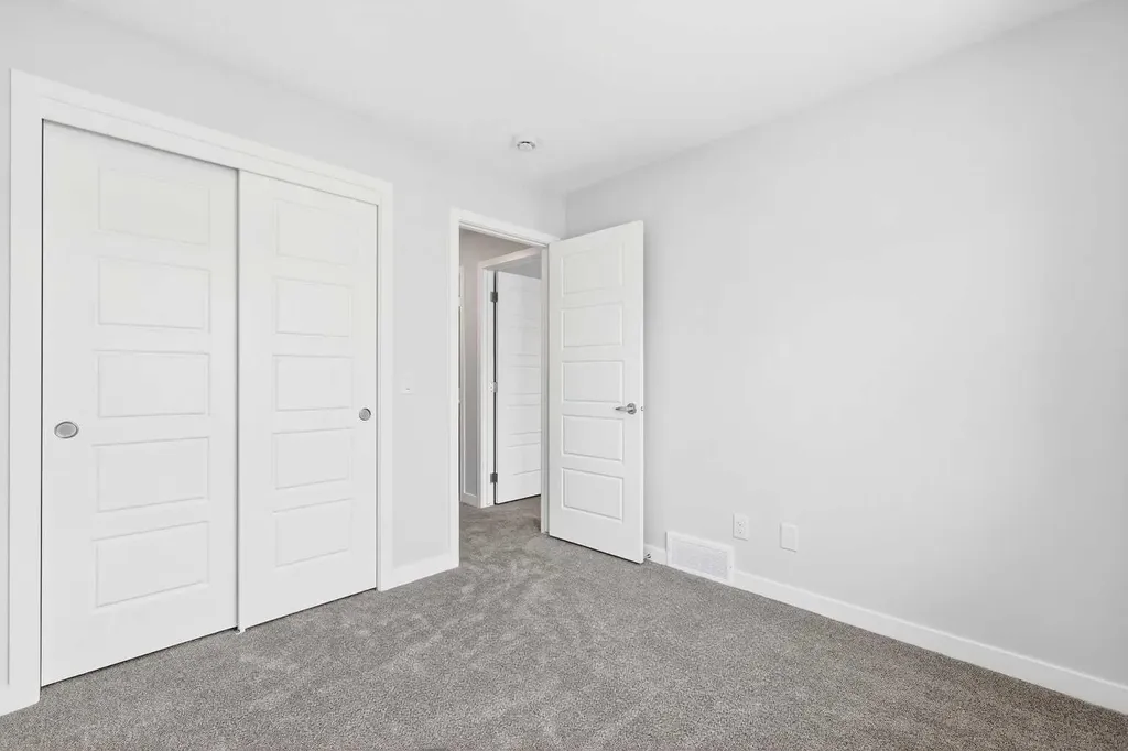 1750 Rangeview Drive SE Calgary AB T3S 0X3