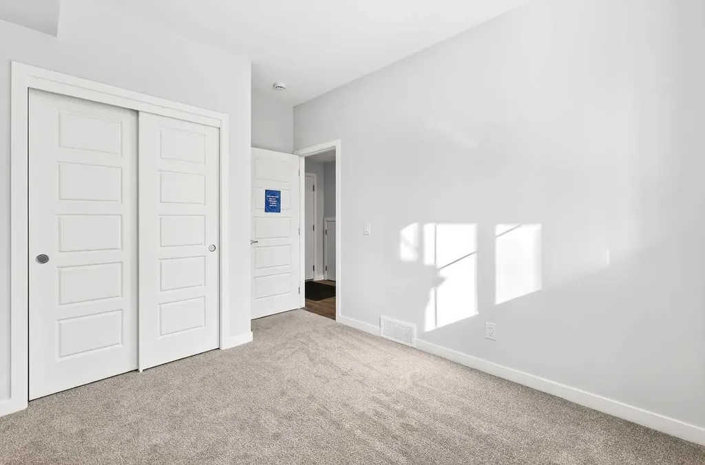 1750 Rangeview Drive SE Calgary AB T3S 0X3