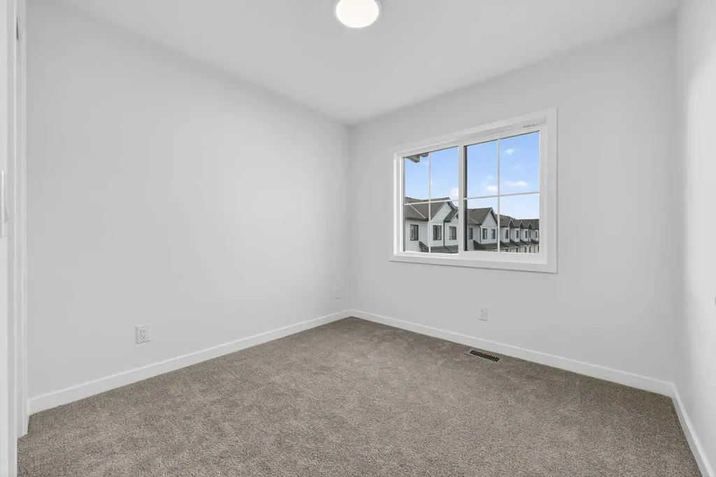 1750 Rangeview Drive SE Calgary AB T3S 0X3