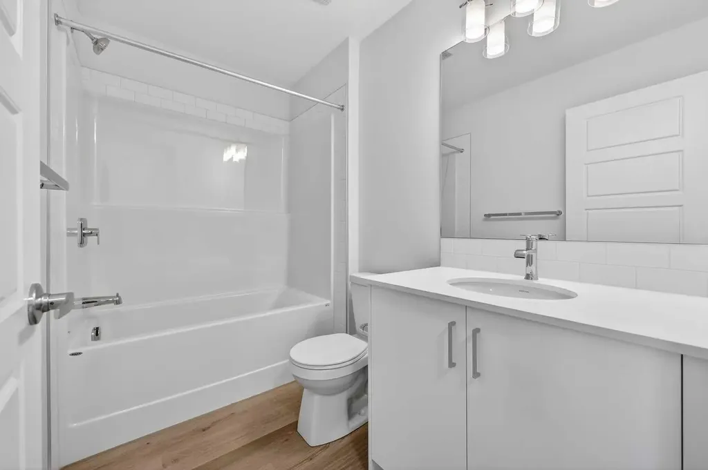 1750 Rangeview Drive SE Calgary AB T3S 0X3