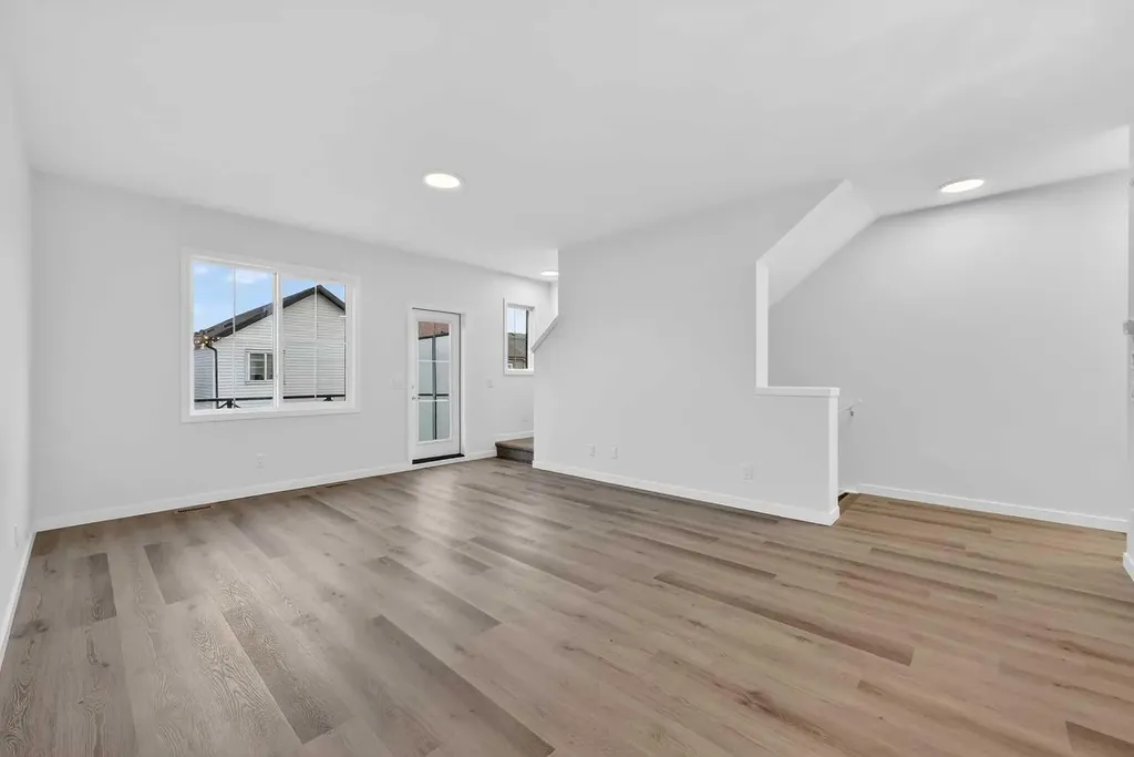 1750 Rangeview Drive SE Calgary AB T3S 0X3