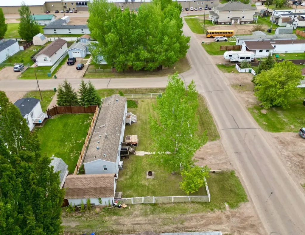 10502 102 Street La Crete AB T0H2H0