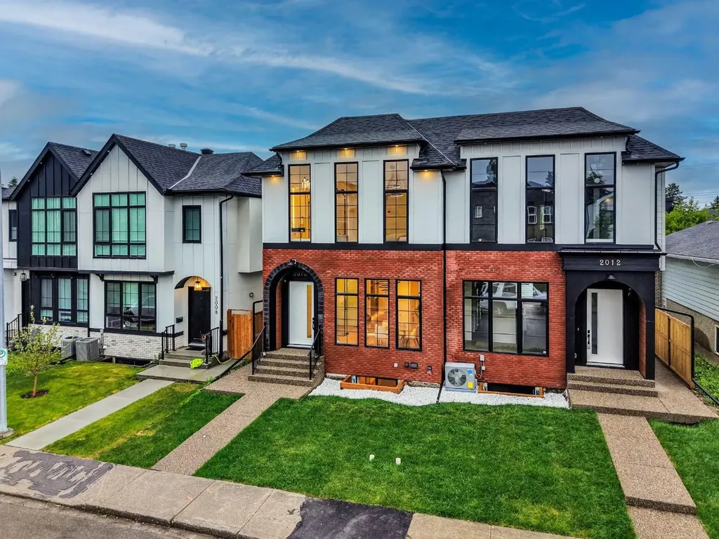 2010 35 Street SW Calgary AB T3E 2X6