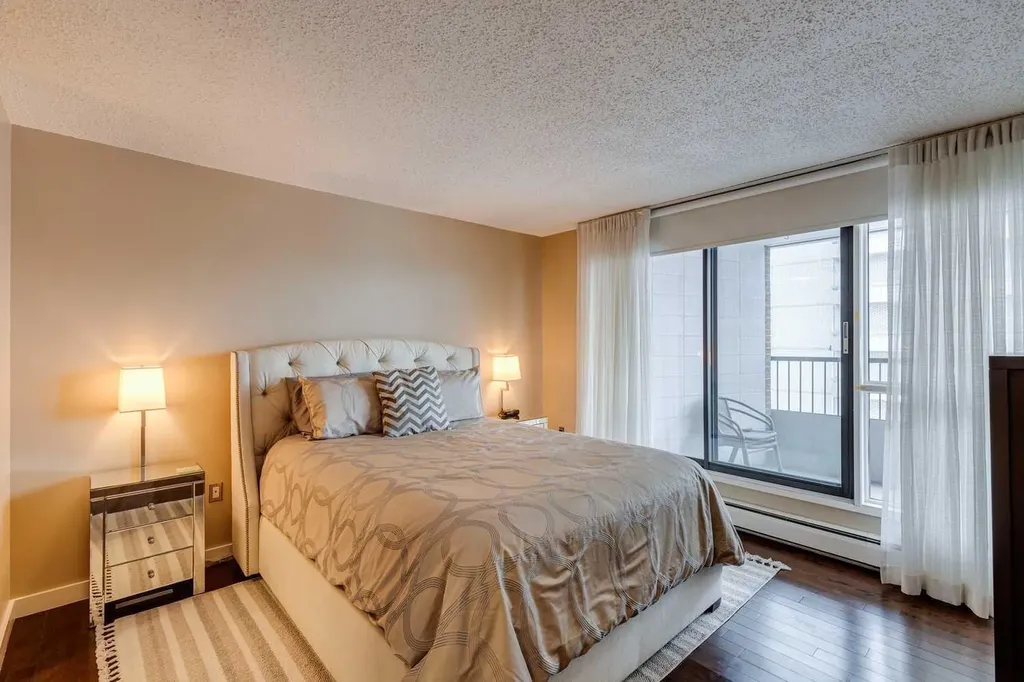 133 25 Avenue SW Calgary AB T2S 0K8