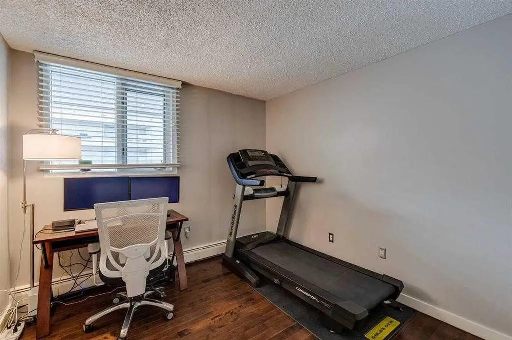 133 25 Avenue SW Calgary AB T2S 0K8