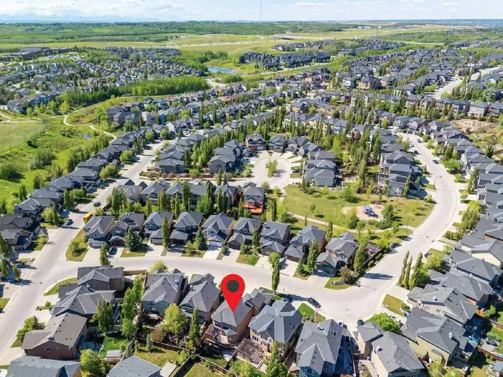 23 Aspen Stone Crescent SW Calgary AB T3H 5Y8