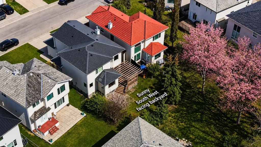 69 Hampstead Gardens NW Calgary AB T3A 5Y5
