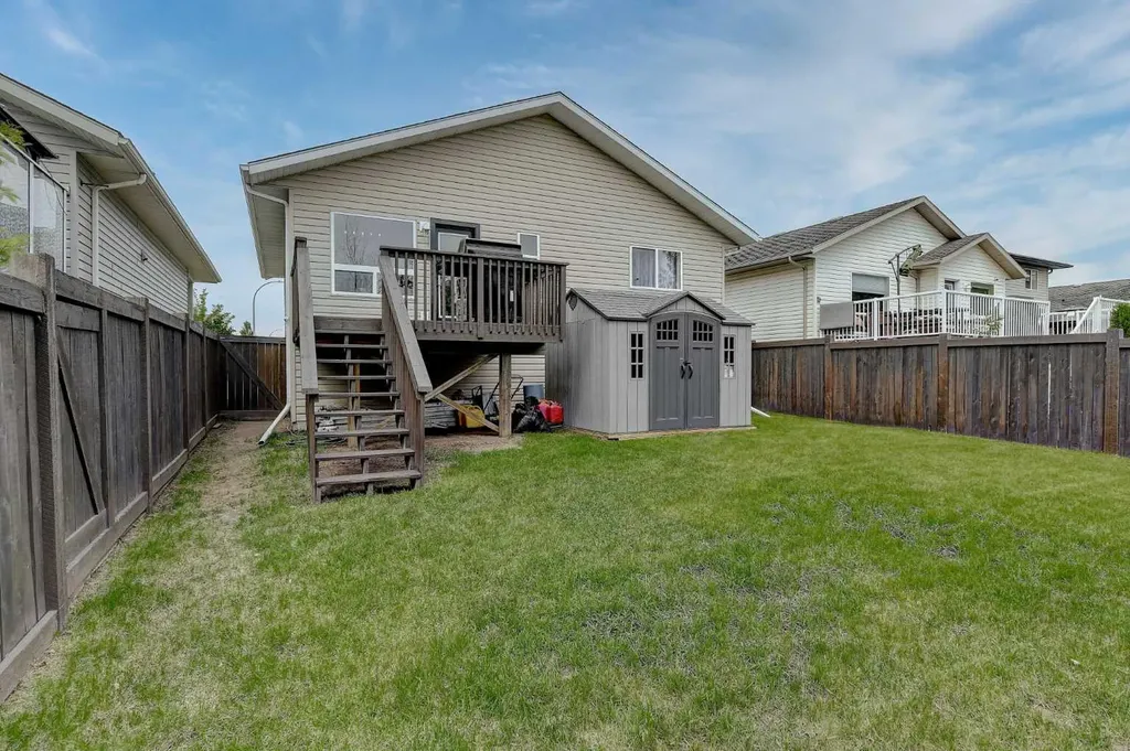 6329 87 Street Grande Prairie AB T8W0A6