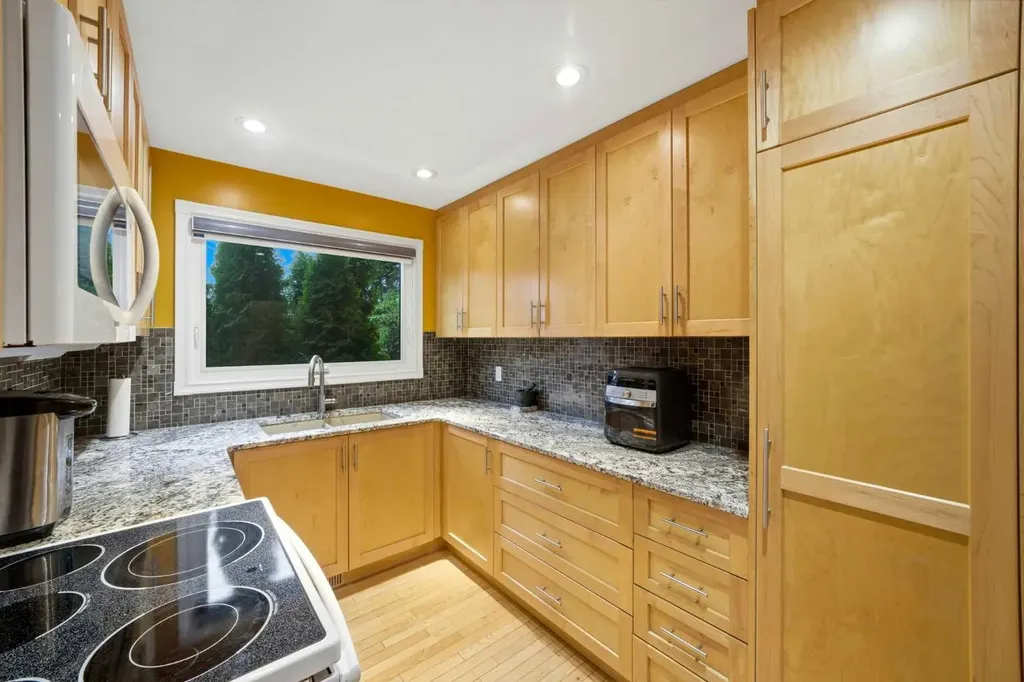 803 Millar Road NE Calgary AB T2E 5Z6
