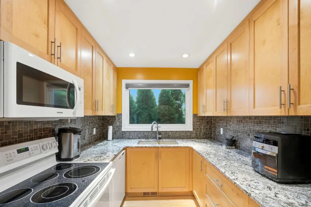 803 Millar Road NE Calgary AB T2E 5Z6