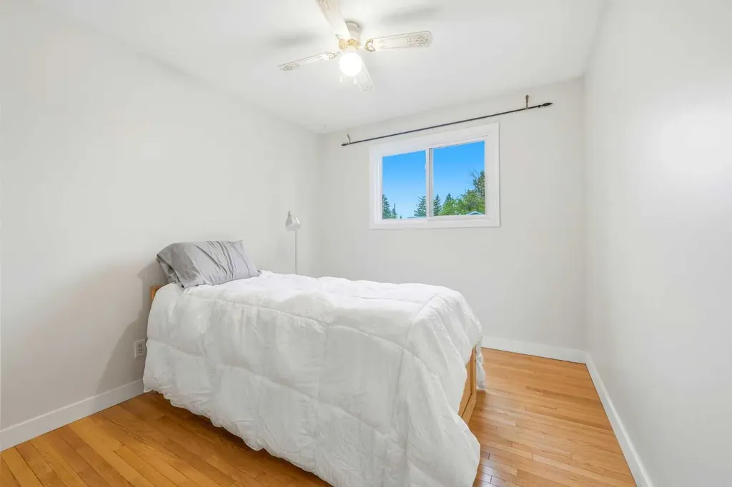803 Millar Road NE Calgary AB T2E 5Z6