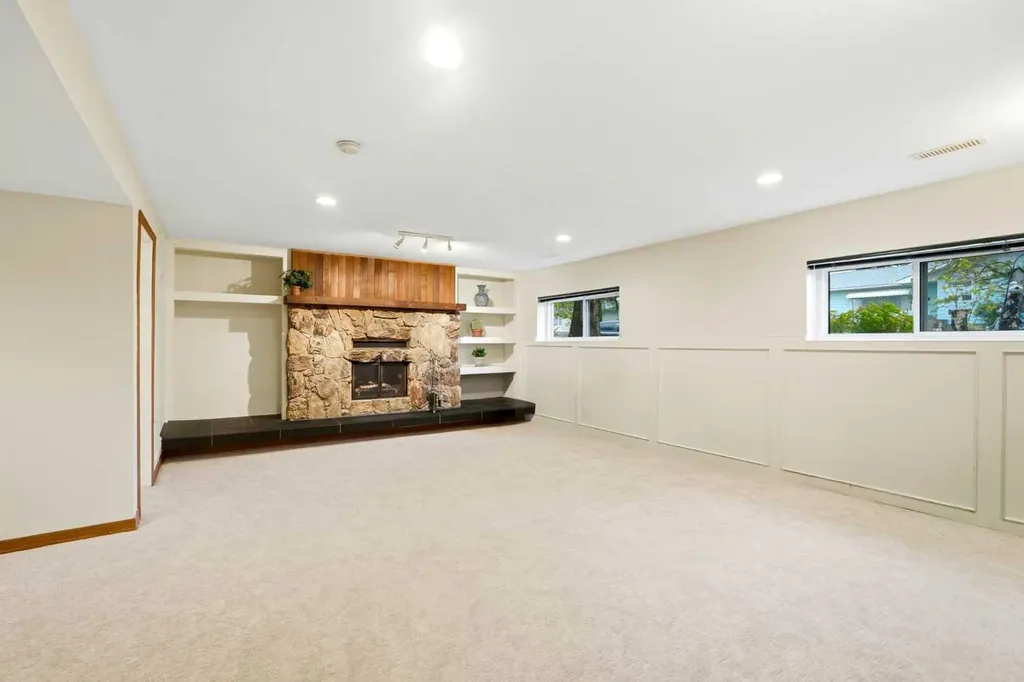 803 Millar Road NE Calgary AB T2E 5Z6