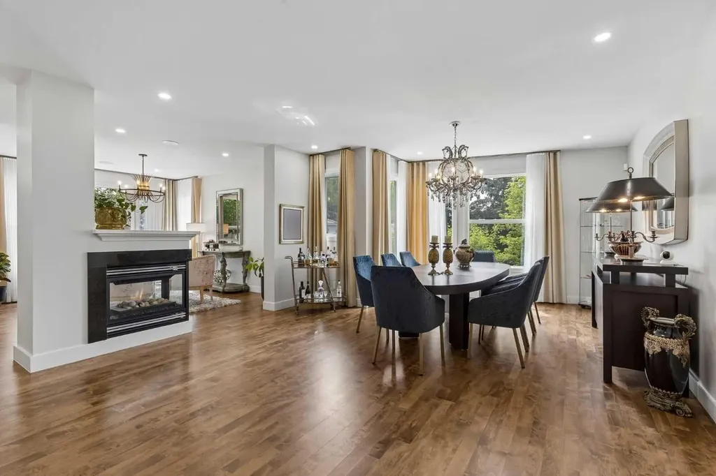 2641 21 Street SW Calgary AB T2T 5A9