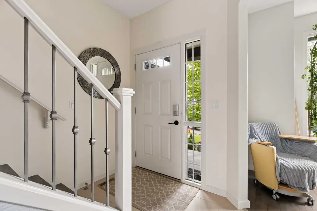 74 Autumn Crescent SE Calgary AB T3M 0P5