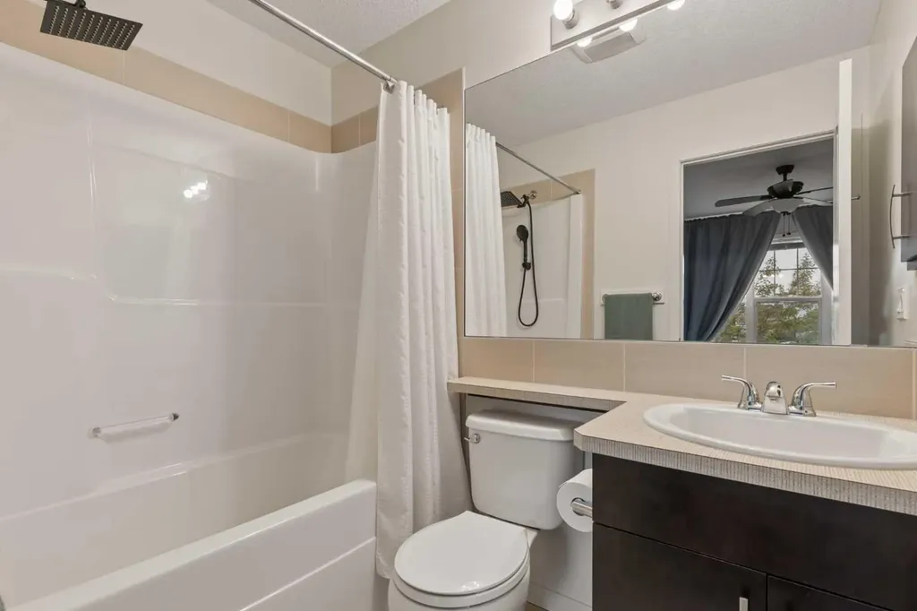 74 Autumn Crescent SE Calgary AB T3M 0P5