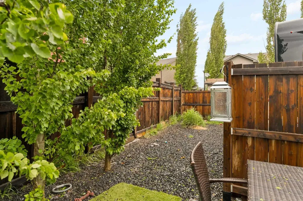 74 Autumn Crescent SE Calgary AB T3M 0P5