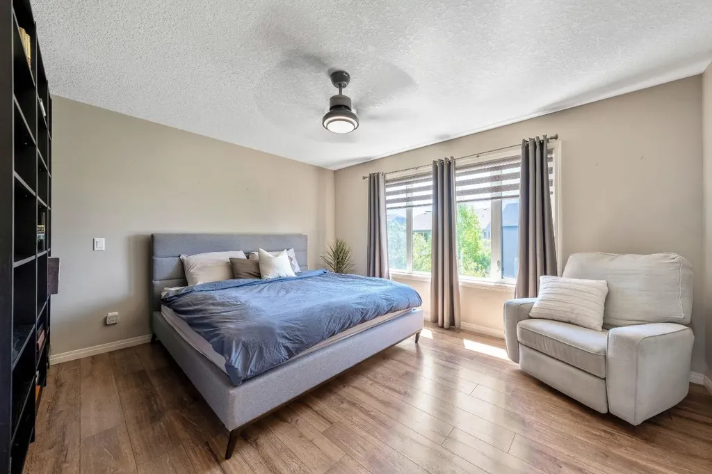 106 West Pointe Court Cochrane AB T4C 0B9