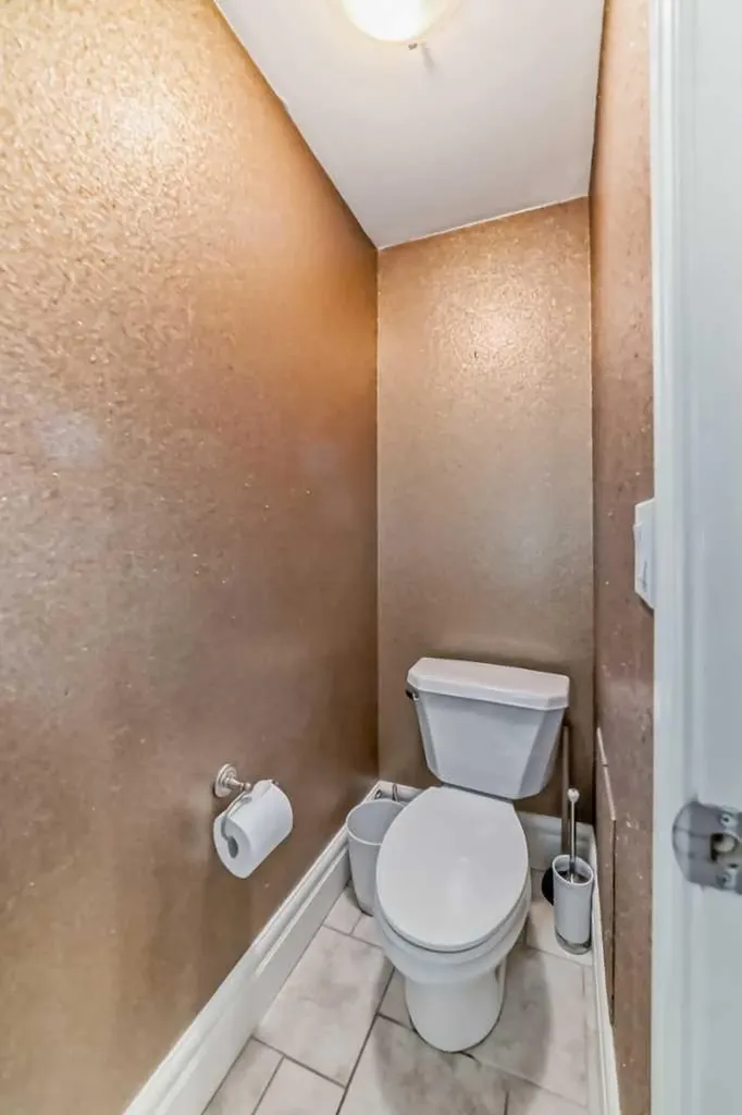 920 5 Avenue SW Calgary AB T2P 0X2