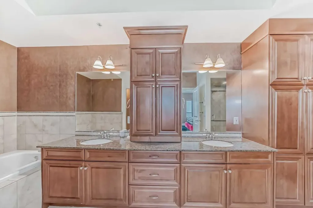 920 5 Avenue SW Calgary AB T2P 0X2
