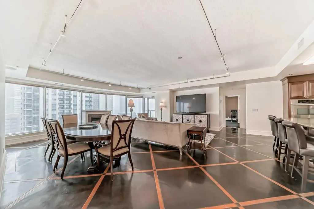 920 5 Avenue SW Calgary AB T2P 0X2