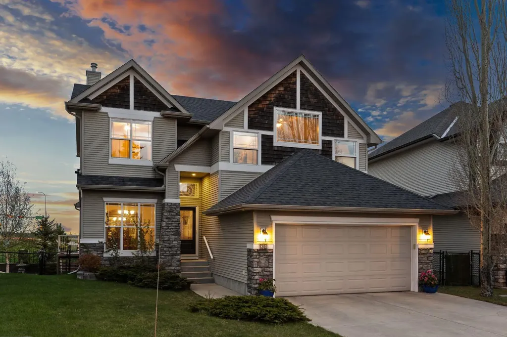 36 Discovery Ridge Court SW Calgary AB T3H 4P8