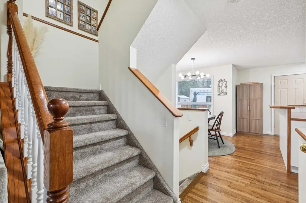 243 Banister Drive Okotoks AB T1S 1P7