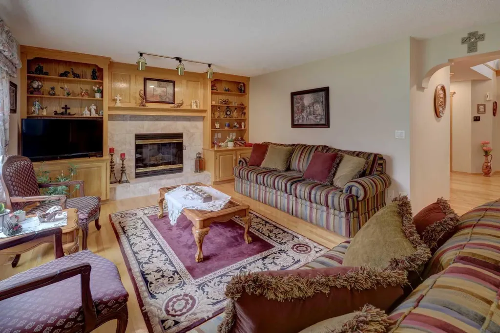 10262 Hamptons Boulevard NW Calgary AB T3A 5G5