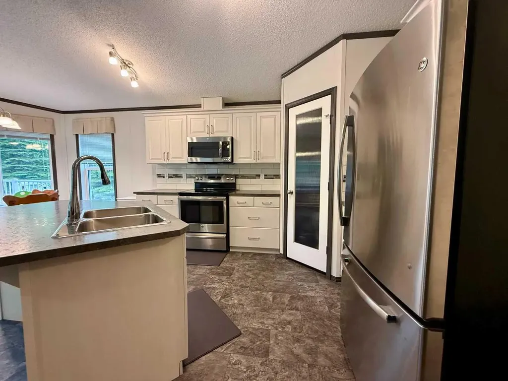 57303A Range Road 95 Rural Lac Ste. Anne County AB T0E 2A0