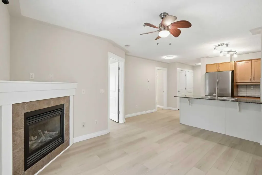 2233 34 Avenue SW Calgary AB T2T 6N2