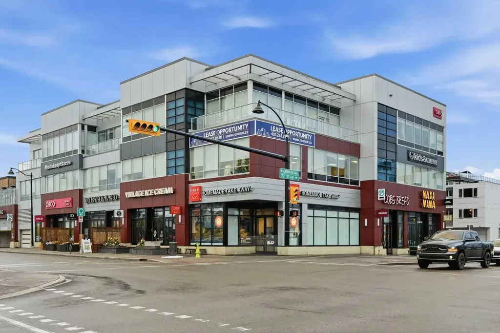 2233 34 Avenue SW Calgary AB T2T 6N2