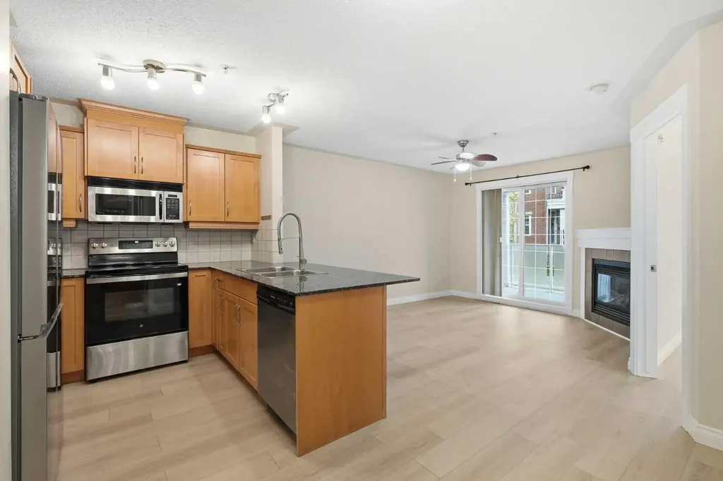 2233 34 Avenue SW Calgary AB T2T 6N2