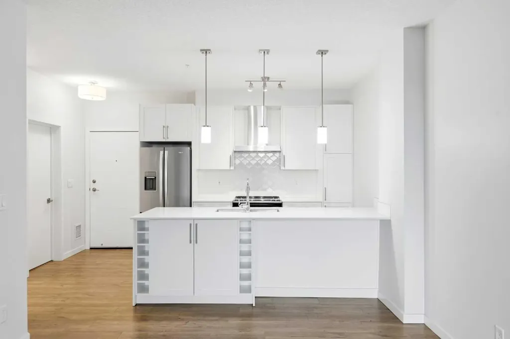 122 Mahogany Centre SE Calgary AB T3M 2Y1