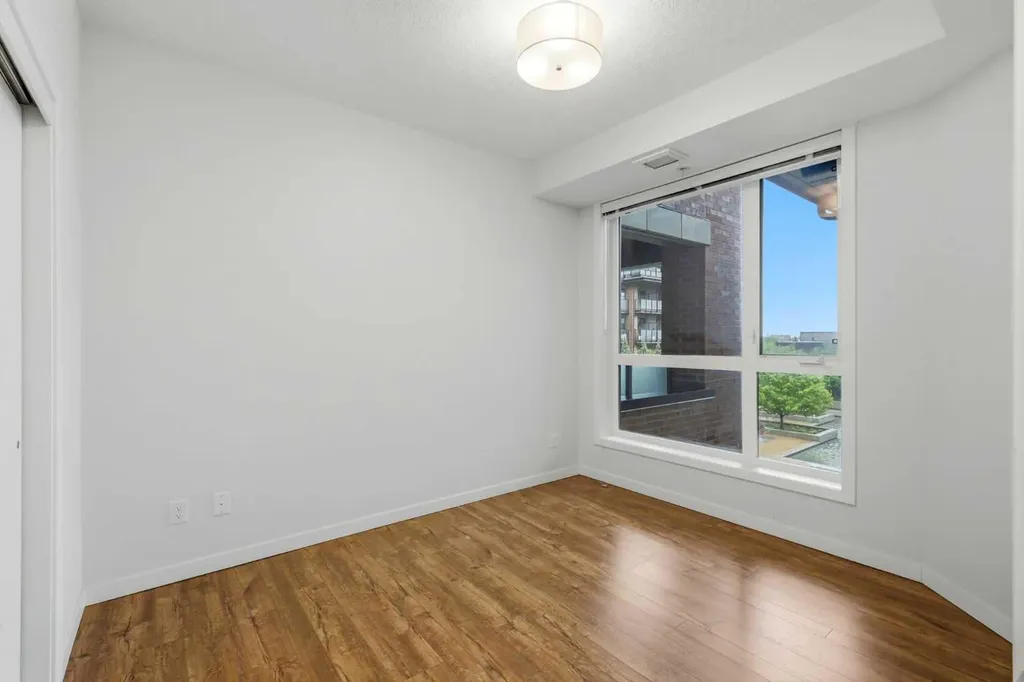 122 Mahogany Centre SE Calgary AB T3M 2Y1