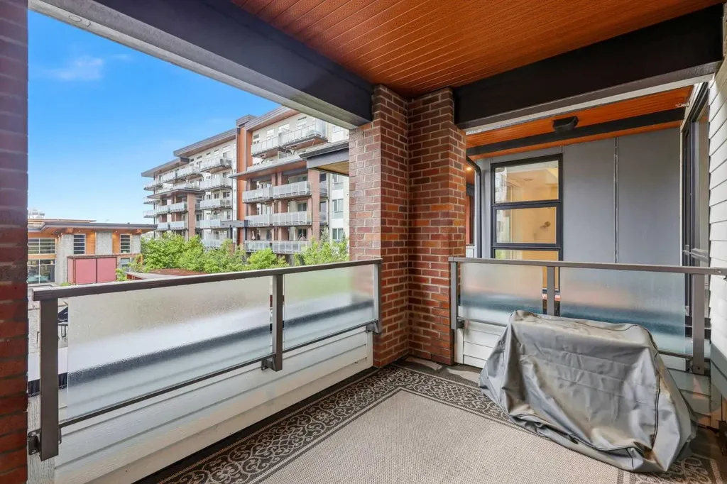 122 Mahogany Centre SE Calgary AB T3M 2Y1