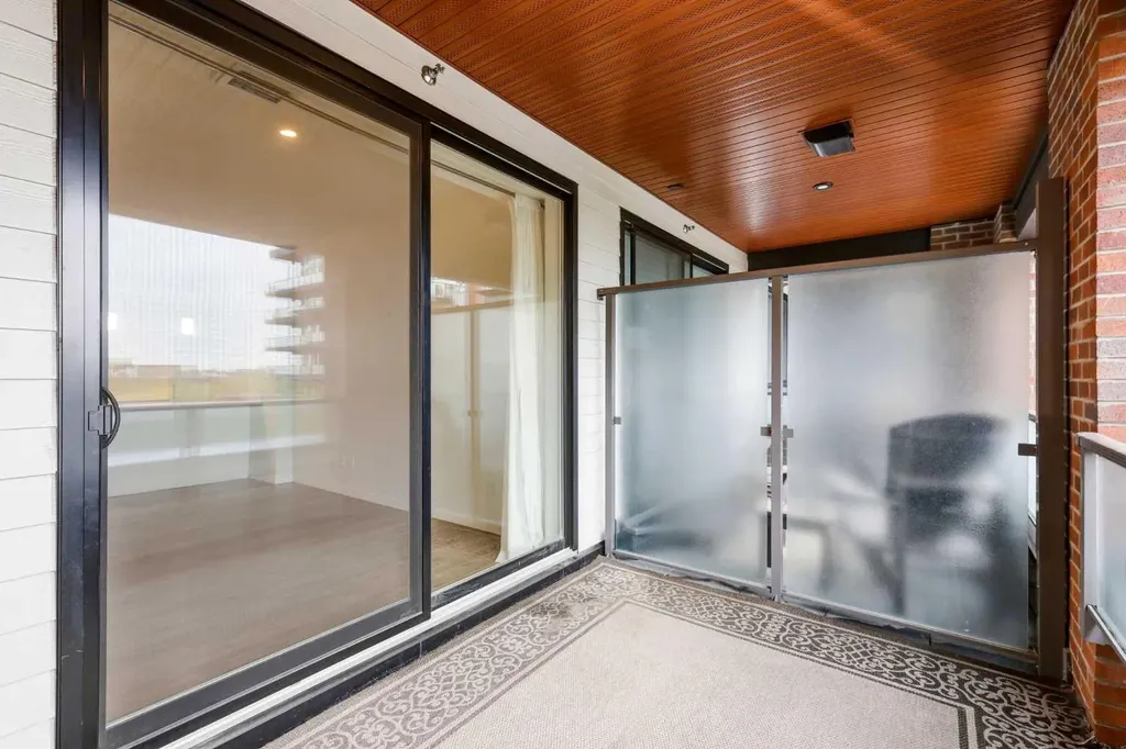 122 Mahogany Centre SE Calgary AB T3M 2Y1