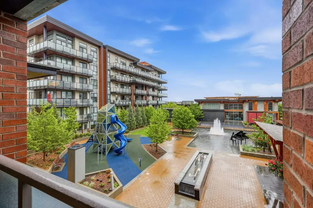 122 Mahogany Centre SE Calgary AB T3M 2Y1