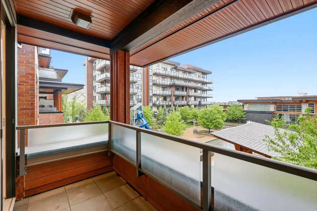 122 Mahogany Centre SE Calgary AB T3M 2Y1