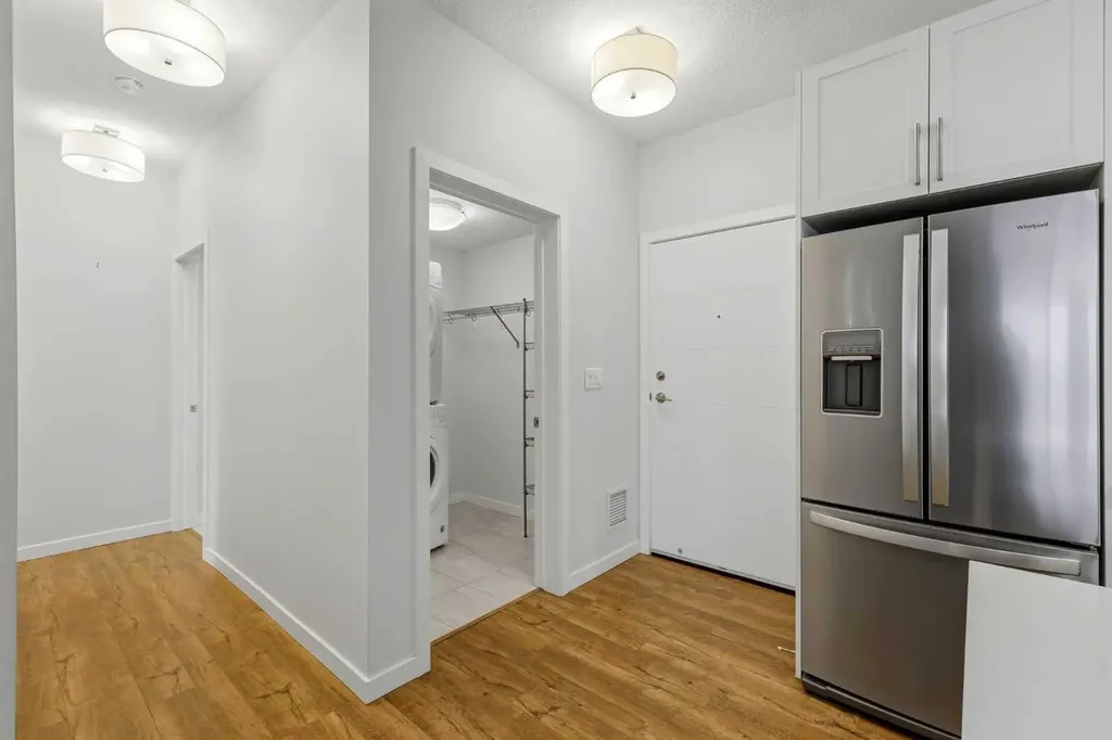 122 Mahogany Centre SE Calgary AB T3M 2Y1
