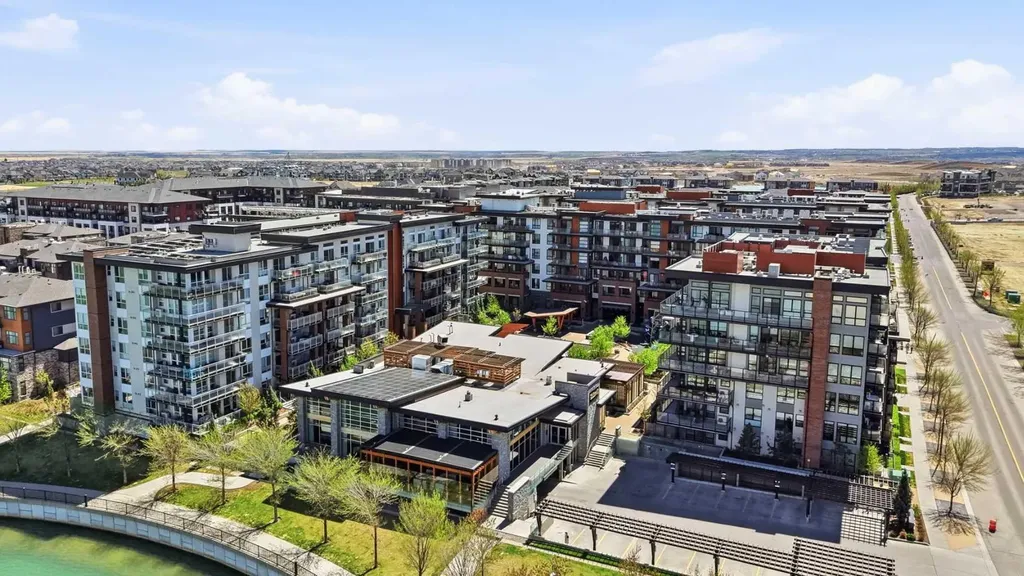 122 Mahogany Centre SE Calgary AB T3M 2Y1